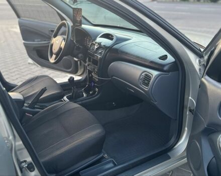 Серый Ниссан Альмера Классик, объемом двигателя 1.6 л и пробегом 340 тыс. км за 4199 $, фото 9 на Automoto.ua