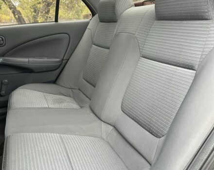 Серый Ниссан Альмера Классик, объемом двигателя 1.6 л и пробегом 210 тыс. км за 3790 $, фото 4 на Automoto.ua