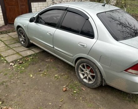Сірий Ніссан Альмера Класік, об'ємом двигуна 1.6 л та пробігом 300 тис. км за 4200 $, фото 1 на Automoto.ua