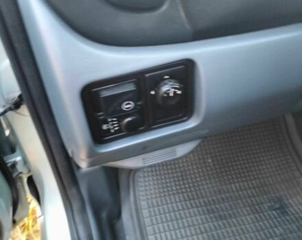 Серый Ниссан Альмера Классик, объемом двигателя 1.6 л и пробегом 233 тыс. км за 4300 $, фото 7 на Automoto.ua