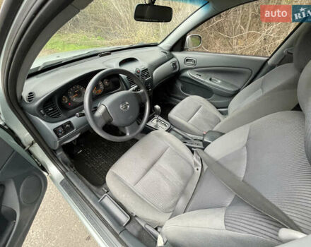 Серый Ниссан Альмера Классик, объемом двигателя 1.6 л и пробегом 213 тыс. км за 5400 $, фото 7 на Automoto.ua