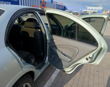 Серый Ниссан Альмера Классик, объемом двигателя 1.6 л и пробегом 255 тыс. км за 4900 $, фото 3 на Automoto.ua