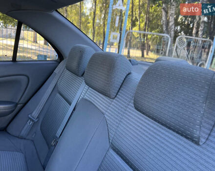 Серый Ниссан Альмера Классик, объемом двигателя 1.6 л и пробегом 198 тыс. км за 5200 $, фото 12 на Automoto.ua