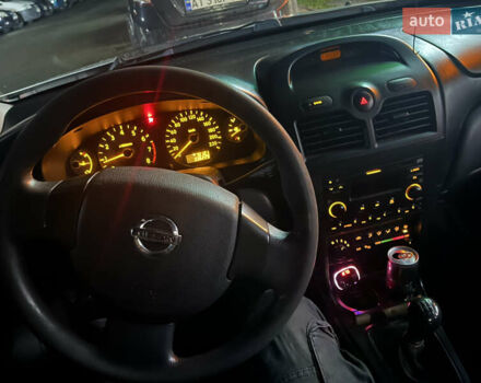 Серый Ниссан Альмера Классик, объемом двигателя 1.6 л и пробегом 336 тыс. км за 2850 $, фото 20 на Automoto.ua