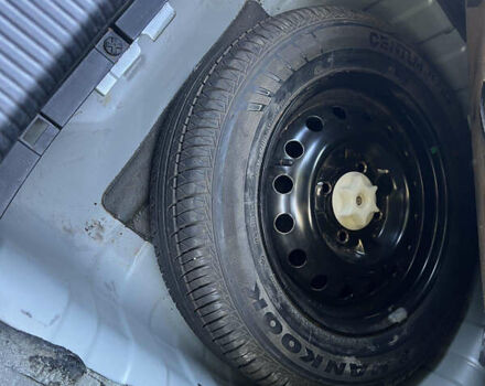 Серый Ниссан Альмера Классик, объемом двигателя 1.6 л и пробегом 198 тыс. км за 5200 $, фото 18 на Automoto.ua