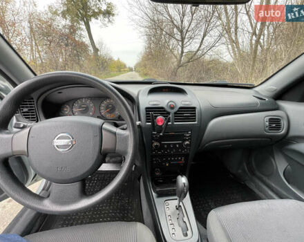 Серый Ниссан Альмера Классик, объемом двигателя 1.6 л и пробегом 213 тыс. км за 5400 $, фото 8 на Automoto.ua