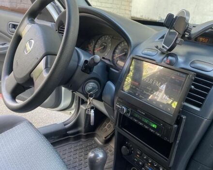 Серый Ниссан Альмера Классик, объемом двигателя 1.6 л и пробегом 150 тыс. км за 4500 $, фото 2 на Automoto.ua