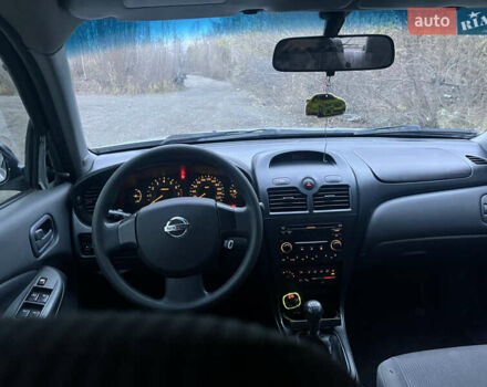 Серый Ниссан Альмера Классик, объемом двигателя 1.6 л и пробегом 336 тыс. км за 2850 $, фото 15 на Automoto.ua