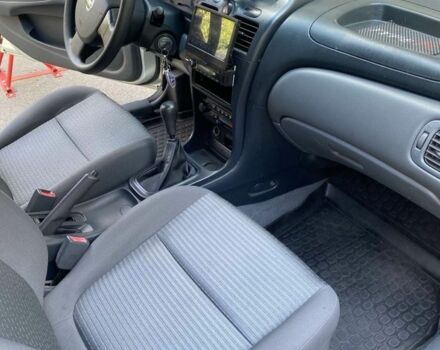 Серый Ниссан Альмера Классик, объемом двигателя 1.6 л и пробегом 150 тыс. км за 4500 $, фото 5 на Automoto.ua