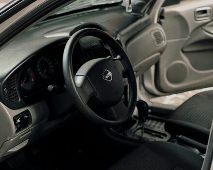 Серый Ниссан Альмера Классик, объемом двигателя 1.6 л и пробегом 250 тыс. км за 4300 $, фото 10 на Automoto.ua