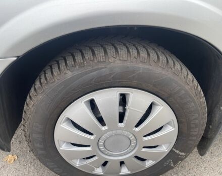 Серый Ниссан Альмера Классик, объемом двигателя 1.6 л и пробегом 131 тыс. км за 5100 $, фото 4 на Automoto.ua