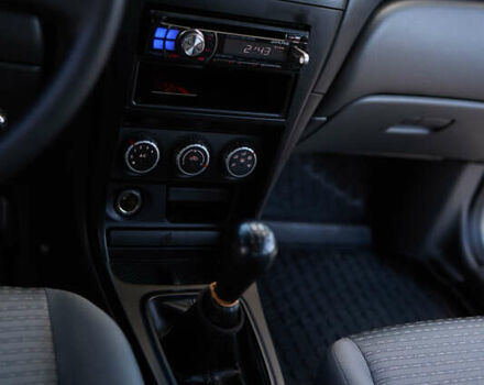 Серый Ниссан Альмера Классик, объемом двигателя 1.6 л и пробегом 69 тыс. км за 7400 $, фото 15 на Automoto.ua