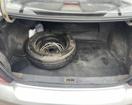 Серый Ниссан Альмера Классик, объемом двигателя 1.6 л и пробегом 131 тыс. км за 5100 $, фото 14 на Automoto.ua