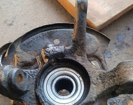 Синий Ниссан Альмера Классик, объемом двигателя 1.6 л и пробегом 290 тыс. км за 3500 $, фото 5 на Automoto.ua