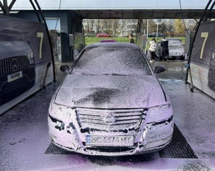 Синий Ниссан Альмера Классик, объемом двигателя 1.6 л и пробегом 320 тыс. км за 3000 $, фото 5 на Automoto.ua