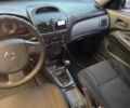 Синий Ниссан Альмера Классик, объемом двигателя 1.6 л и пробегом 310 тыс. км за 3500 $, фото 5 на Automoto.ua