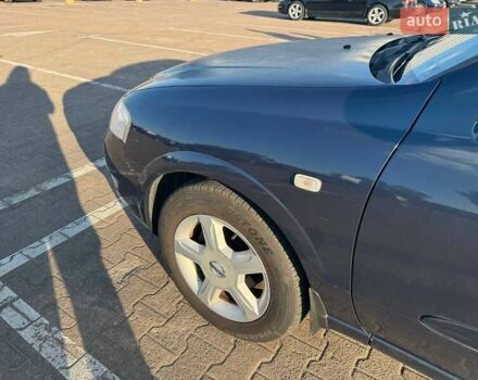 Синий Ниссан Альмера Классик, объемом двигателя 1.6 л и пробегом 198 тыс. км за 5500 $, фото 3 на Automoto.ua