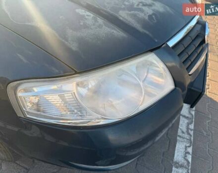 Синий Ниссан Альмера Классик, объемом двигателя 1.6 л и пробегом 198 тыс. км за 5500 $, фото 5 на Automoto.ua