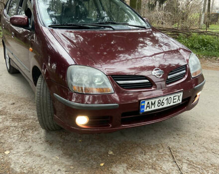 Красный Ниссан Альмера Тино, объемом двигателя 1.77 л и пробегом 226 тыс. км за 3552 $, фото 7 на Automoto.ua