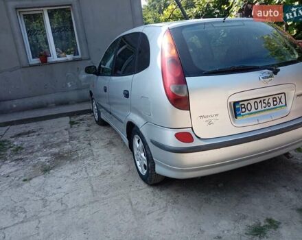 Серый Ниссан Альмера Тино, объемом двигателя 2.18 л и пробегом 300 тыс. км за 3800 $, фото 3 на Automoto.ua