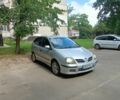 Серый Ниссан Альмера Тино, объемом двигателя 1.8 л и пробегом 315 тыс. км за 3200 $, фото 1 на Automoto.ua
