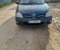Зеленый Ниссан Альмера Тино, объемом двигателя 1.77 л и пробегом 140 тыс. км за 4100 $, фото 2 на Automoto.ua