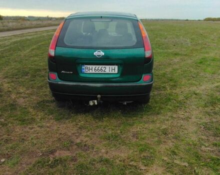 Зеленый Ниссан Альмера Тино, объемом двигателя 2.2 л и пробегом 350 тыс. км за 2100 $, фото 5 на Automoto.ua