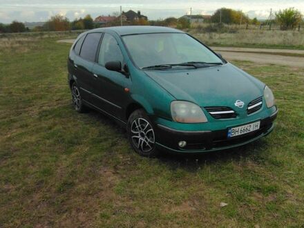 Зелений Ніссан Альмера Тіна, об'ємом двигуна 2.2 л та пробігом 350 тис. км за 2100 $, фото 1 на Automoto.ua