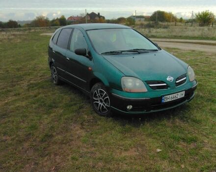 Зеленый Ниссан Альмера Тино, объемом двигателя 2.2 л и пробегом 350 тыс. км за 2100 $, фото 1 на Automoto.ua