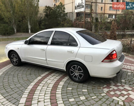 Белый Ниссан Альмера, объемом двигателя 1.6 л и пробегом 187 тыс. км за 5300 $, фото 7 на Automoto.ua