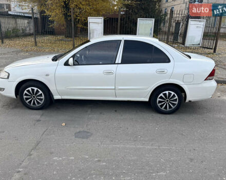 Белый Ниссан Альмера, объемом двигателя 1.6 л и пробегом 313 тыс. км за 4700 $, фото 5 на Automoto.ua