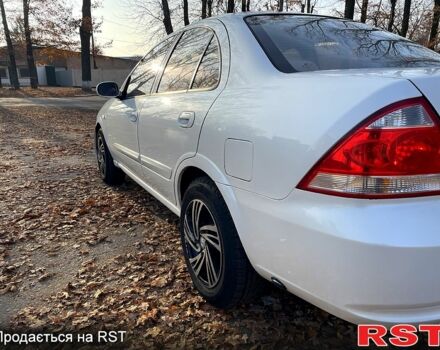 Белый Ниссан Альмера, объемом двигателя 1.6 л и пробегом 330 тыс. км за 3799 $, фото 7 на Automoto.ua