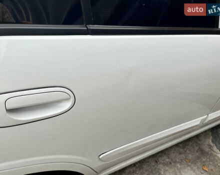 Белый Ниссан Альмера, объемом двигателя 1.6 л и пробегом 313 тыс. км за 4700 $, фото 15 на Automoto.ua