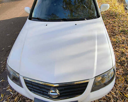 Белый Ниссан Альмера, объемом двигателя 1.6 л и пробегом 144 тыс. км за 6200 $, фото 3 на Automoto.ua