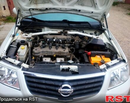 Белый Ниссан Альмера, объемом двигателя 1.6 л и пробегом 225 тыс. км за 4200 $, фото 5 на Automoto.ua