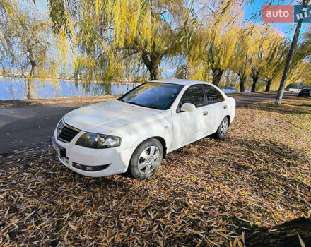 Белый Ниссан Альмера, объемом двигателя 1.6 л и пробегом 144 тыс. км за 6200 $, фото 2 на Automoto.ua