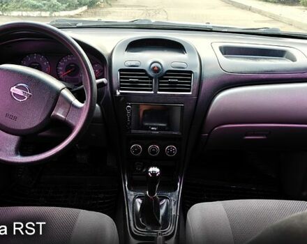 Белый Ниссан Альмера, объемом двигателя 1.6 л и пробегом 212 тыс. км за 4600 $, фото 9 на Automoto.ua