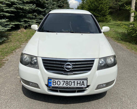 Белый Ниссан Альмера, объемом двигателя 1.6 л и пробегом 207 тыс. км за 5500 $, фото 2 на Automoto.ua