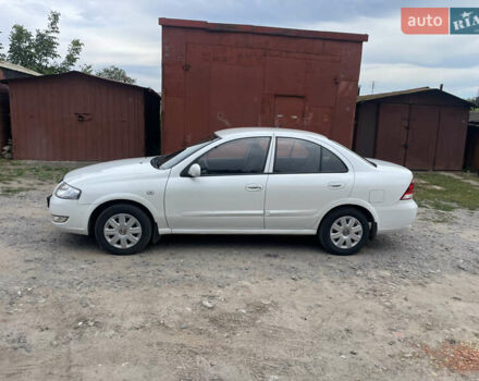 Білий Ніссан Альмера, об'ємом двигуна 1.6 л та пробігом 106 тис. км за 5600 $, фото 25 на Automoto.ua