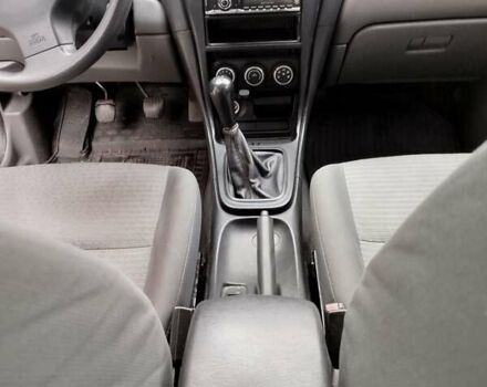 Белый Ниссан Альмера, объемом двигателя 1.6 л и пробегом 144 тыс. км за 5000 $, фото 6 на Automoto.ua