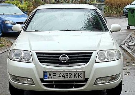 Белый Ниссан Альмера, объемом двигателя 1.6 л и пробегом 212 тыс. км за 4600 $, фото 10 на Automoto.ua