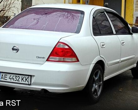 Белый Ниссан Альмера, объемом двигателя 1.6 л и пробегом 212 тыс. км за 4600 $, фото 4 на Automoto.ua