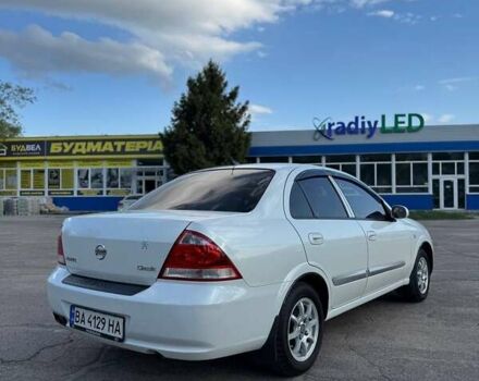 Белый Ниссан Альмера, объемом двигателя 1.6 л и пробегом 180 тыс. км за 5800 $, фото 5 на Automoto.ua