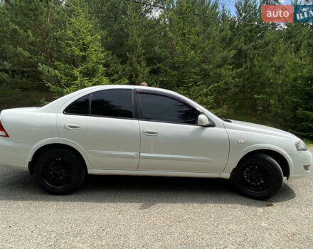 Белый Ниссан Альмера, объемом двигателя 1.6 л и пробегом 207 тыс. км за 5500 $, фото 5 на Automoto.ua