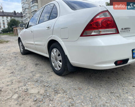Білий Ніссан Альмера, об'ємом двигуна 1.6 л та пробігом 106 тис. км за 5600 $, фото 21 на Automoto.ua