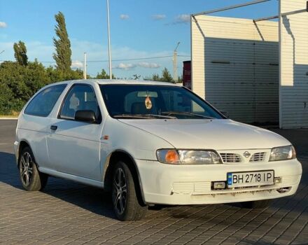 Білий Ніссан Альмера, об'ємом двигуна 1.4 л та пробігом 325 тис. км за 1650 $, фото 1 на Automoto.ua