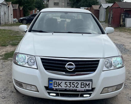 Білий Ніссан Альмера, об'ємом двигуна 1.6 л та пробігом 106 тис. км за 5600 $, фото 1 на Automoto.ua