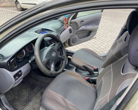 Бежевый Ниссан Альмера, объемом двигателя 1.5 л и пробегом 320 тыс. км за 2350 $, фото 6 на Automoto.ua