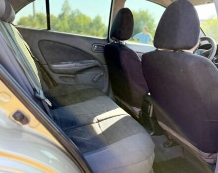 Бежевый Ниссан Альмера, объемом двигателя 1.5 л и пробегом 312 тыс. км за 2600 $, фото 6 на Automoto.ua