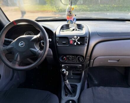 Бежевый Ниссан Альмера, объемом двигателя 1.5 л и пробегом 312 тыс. км за 2600 $, фото 7 на Automoto.ua